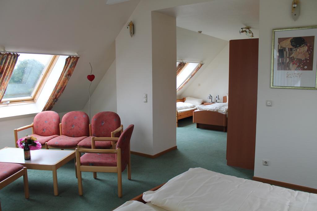 Hotel Ideal Lubeck Room photo